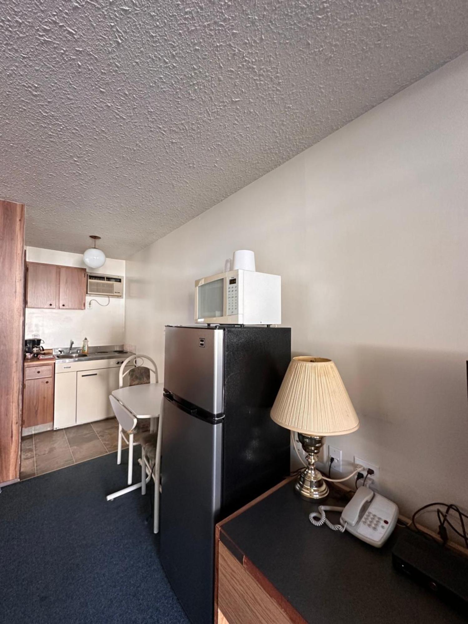 Howard Johnson By Wyndham Edson Esterno foto