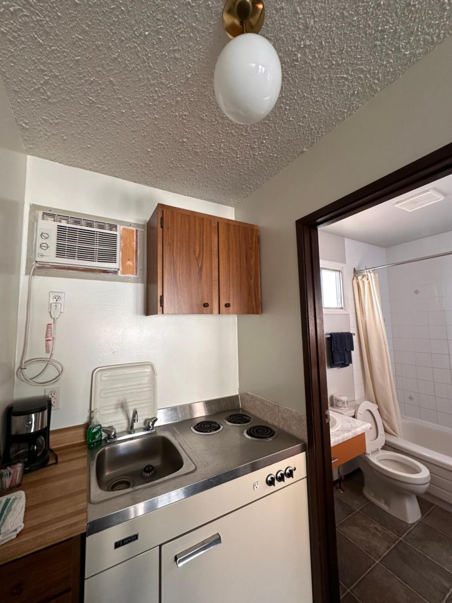 Howard Johnson By Wyndham Edson Esterno foto